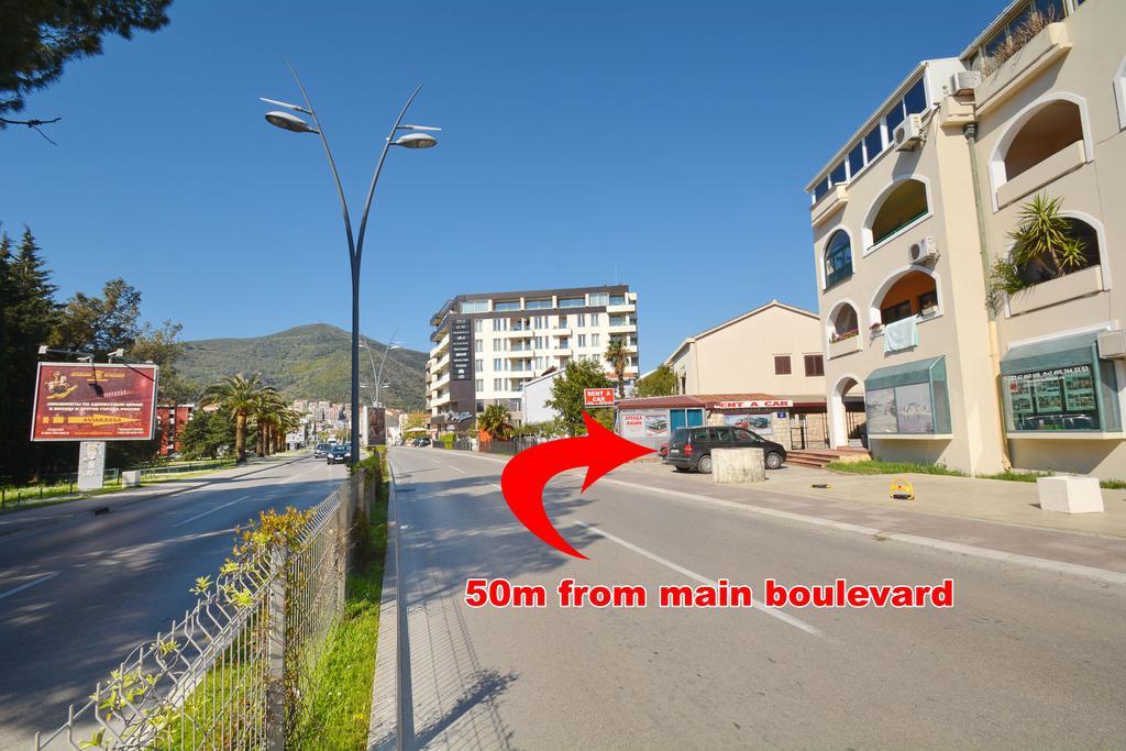 Guesthouse Mb Knezevic Budva Exteriör bild